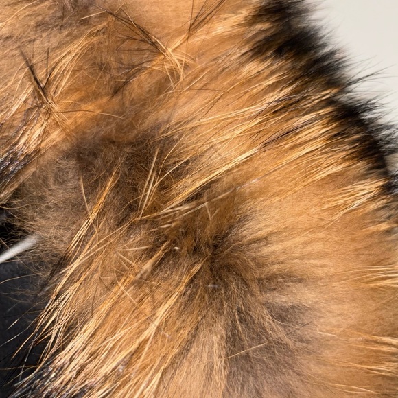 Authentic Raccoon Fur Slides Slippers - Natural Brown - Picture 2 of 3